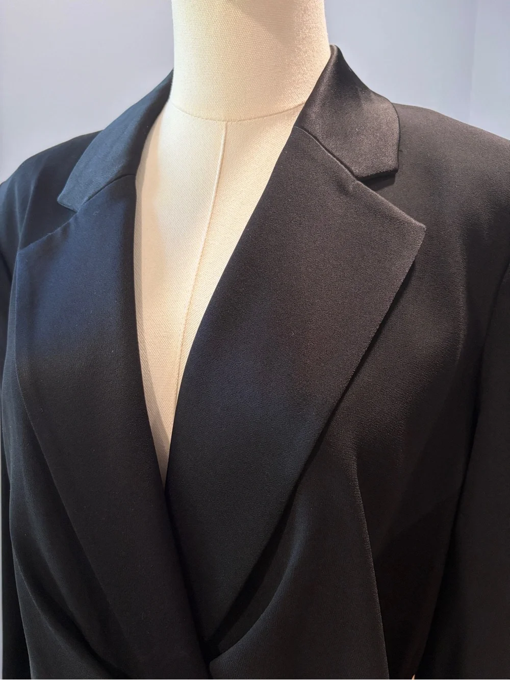 Diane von Furstenberg Black Wrap Blazer Size 8 Tie Waist Career Jacket DVF